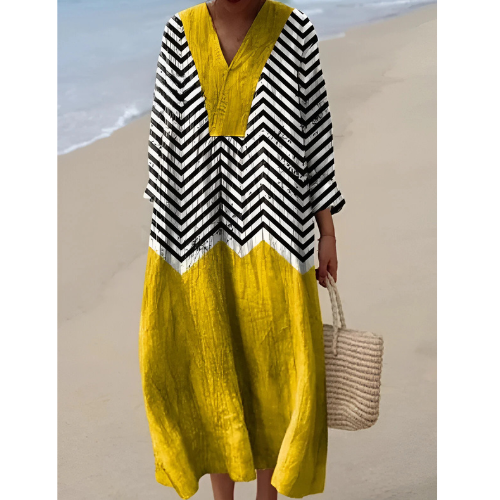 Sandra - Elegant Geometric Dress