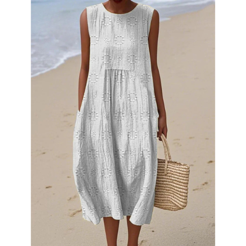 Ruth – Embroidered Charm and Lightness
